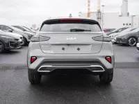 Neu Kia XCeed 150 PS (110 kW) 2026 Wolfgrau metallic SUV