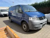 Second-hand VW Transporter 102 CP (75 kW) 2010 Albastru Van