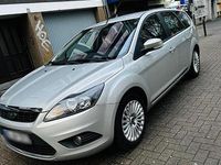 Gebraucht Ford Focus 101 PS (74 kW) 2008 Silber Kombi