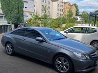 Gebraucht Mercedes E350 Avantgarde 231 PS (169 kW) 2010 Grau Coupé