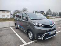 Gebraucht Toyota Proace Executive 177 PS (130 kW) 2018 Grau Van / Kleinbus