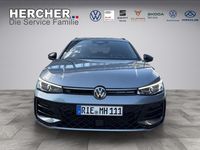 Gebraucht VW Passat R-line 150 PS (110 kW) 2025 Grau Kombi