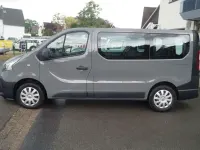 Gebraucht Renault Trafic Expression 121 PS (88 kW) 2019 Grau Van / Kleinbus