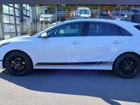 Gebraucht Kia Ceed Vision 140 PS (102 kW) 2022 Weiß Kleinwagen