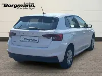 Gebraucht Skoda Fabia Active 65 PS (47 kW) 2023 Candyweiss Kleinwagen