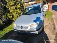 Second-hand VW Bora 101 CP (74 kW) 1999 Argintiu Berlinǎ