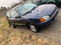 Gebraucht Toyota Starlet 75 PS (55 kW) 1996 Blau Kleinwagen