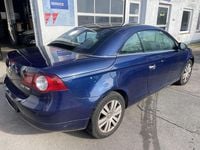 Gebraucht VW Eos 140 PS (102 kW) 2007 Blau Cabrio