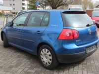 gebraucht VW Golf V 1.6 Tour Shzg., PDC, 8-fach