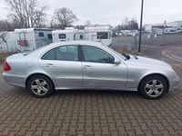 Gebraucht Mercedes E200 184 PS (135 kW) 2006 Iridiumsilber  metalliclack Limousine