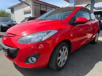 Gebraucht Mazda 2 Active 75 PS (55 kW) 2012 Rot Kleinwagen