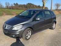 Gebraucht Mercedes B200 136 PS (100 kW) 2009 Grau Van / Kleinbus