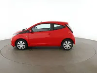 Gebraucht Toyota Aygo X-play 69 PS (50 kW) 2017 Rot Kleinwagen