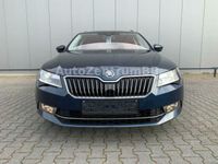 Gebraucht Skoda Superb Style 150 PS (110 kW) 2019 Blau metallic Kombi