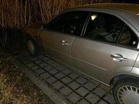 Gebraucht Ford Mondeo 145 PS (106 kW) 2004 Andere farben Limousine