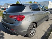 Gebraucht Alfa Romeo Giulietta Veloce 120 PS (88 kW) 2013 Grau Kleinwagen
