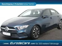Gebraucht Mercedes 180 116 PS (85 kW) 2020 Blau Limousine