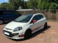 Gebraucht Abarth Punto Evo 163 PS (119 kW) 2011 Weiß Kleinwagen