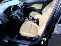 Gebraucht Mitsubishi Outlander P-HEV Edition 121 PS (88 kW) 2015 Schwarz SUV