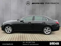 Gebraucht Mercedes C300e 197 PS (144 kW) 2024 Lack obsidianschwarz (metallic) Limousine