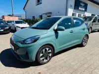Gebraucht Hyundai i10 67 PS (49 kW) 2024 Grün Kleinwagen