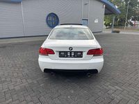 Gebraucht BMW 335 306 PS (225 kW) 2010 Alpinweiss iii Coupé