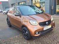Używany Smart ForFour Passion 90 KM (66 kW) 2016 Czarny Hatchback