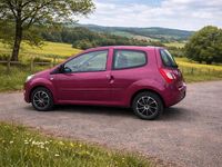 Gebraucht Renault Twingo 75 PS (55 kW) 2012 Violet Kleinwagen