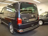 Gebraucht VW Multivan Highline 204 PS (150 kW) 2016 Starlight blue Van / Kleinbus