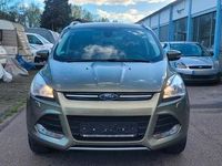 Usata Ford Kuga 182 CV (133 kW) 2014 Verde SUV