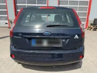 Gebraucht Ford Fiesta Ambiente 90 PS (66 kW) 2007 Blau Kleinwagen