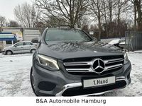 Gebraucht Mercedes GLC250 211 PS (155 kW) 2016 Selenitgrau SUV