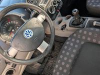 Second-hand VW New Beetle 101 CP (74 kW) 2006 Roșu Hatchback