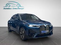 Gebraucht BMW iX 250 kW (340 PS) 2024 Blaukeine angabe SUV