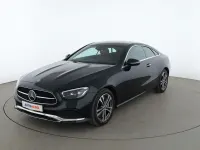 Gebraucht Mercedes E450 Avantgarde 367 PS (269 kW) 2022 Grün Coupé