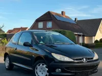 Gebraucht Peugeot 206 75 PS (55 kW) 2004 Schwarz Kleinwagen