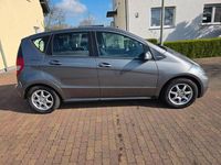 Gebraucht Mercedes A160 95 PS (69 kW) 2011 Grau Van / Kleinbus