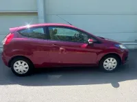 Gebraucht Ford Fiesta 95 PS (69 kW) 2013 Rot Kleinwagen