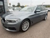 Gebraucht BMW 520 Sport Line 190 PS (139 kW) 2019 Blau Kombi