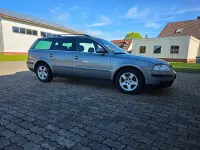 Usata VW Passat 131 CV (96 kW) 2003 Grigio Station wagon