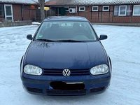Gebraucht VW Golf IV 75 PS (55 kW) 2002 Blau Kleinwagen