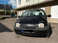 Używany Renault Twingo 2004 Czarny Hatchback