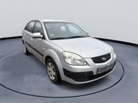 Gebraucht Kia Rio Basis 97 PS (71 kW) 2006 Silber Limousine
