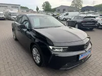 Gebraucht Opel Astra Elegance 131 PS (96 kW) 2023 Schwarz Kleinwagen