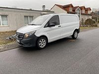Second-hand Mercedes Vito 88 CP (64 kW) 2015 Alb Van