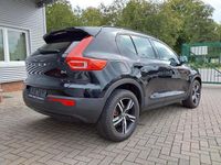 Gebraucht Volvo XC40 R-Design 197 PS (144 kW) 2022 Schwarz metallic SUV