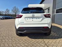 Neu Nissan Juke Acenta 114 PS (83 kW) 2026 Solid white SUV