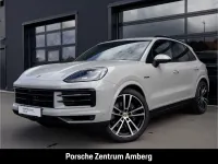 Gebraucht Porsche Cayenne 470 PS (345 kW) 2024 Weiß SUV