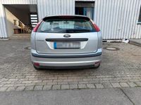 Second-hand Ford Focus 100 CP (73 kW) 2005 Berlinǎ