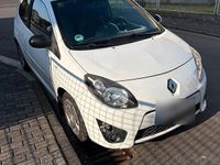 Używany Renault Twingo 76 KM (55 kW) 2010 Biały Hatchback